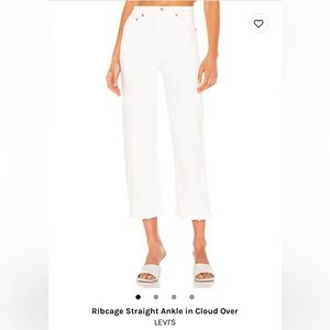 Levi’s Ribcage Straight Ankle Size 28